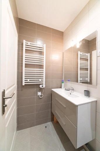 Appartement Oasis Proche De Lyon Groupama Lcdl 메이쥬 외부 사진